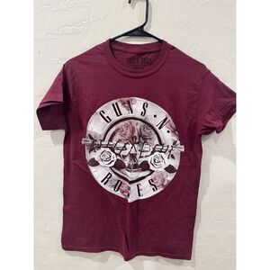 Size Small Guns and Rose Band T-shirt